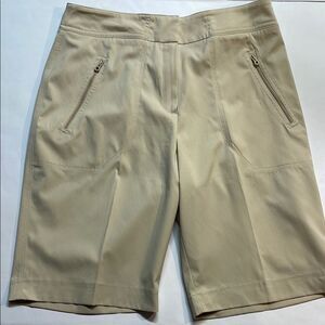 Tail Womens Tech Performance High Rise Beige Golf Bermudas Shorts Sz 10